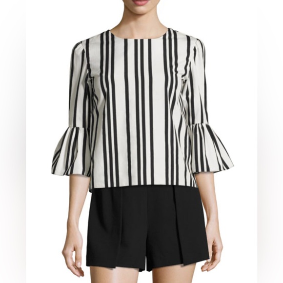 Alice + Olivia ‘Bernice’ variegated top - Picture 3 of 12